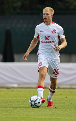 SOCCER - Mainz vs Al-Ahli, test match KUFSTEIN,AUSTRIA,31.JUL.26 - SOCCER - 1. DFL, 1. Deutsche Bundesliga, UAE Pro League, 1. FSV Mainz 05 vs Shabab Al-Ahli, test match. Image shows Andreas Hanche Olsen (Mainz).  GEPAxpictures xThomasxBachun
