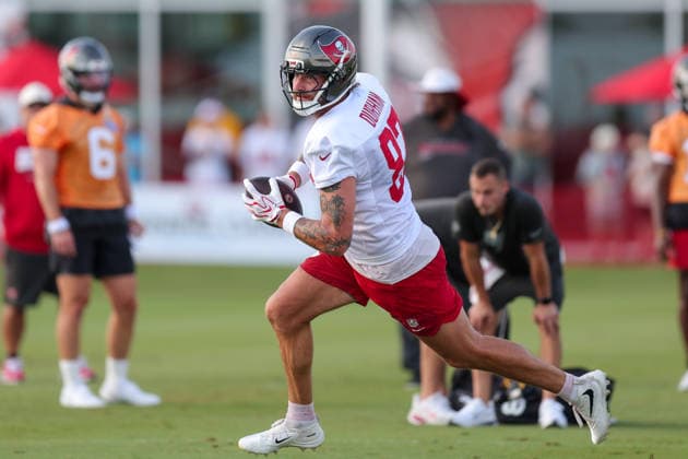 July 31, 2026: Tampa Bay Buccaneers tight end Payne Durham (87) during training camp at AdventHeath Training Center in Tampa, FL. Taylor McFee CSM NFL, American Football Herren, USA 2026: Tampa Bay Buccaneers Training Camp JUL 31  - ZUMAc04_ 20260731_zma_c04_075 Copyright: xTaylorxMcfeex