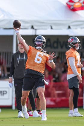 July 31, 2026: Tampa Bay Buccaneers quarterback Baker Mayfield (6) during training camp at AdventHeath Training Center in Tampa, FL. Taylor McFee CSM Tampa USA - ZUMAc04_ 20260731_zma_c04_062 Copyright: xTaylorxMcfeex