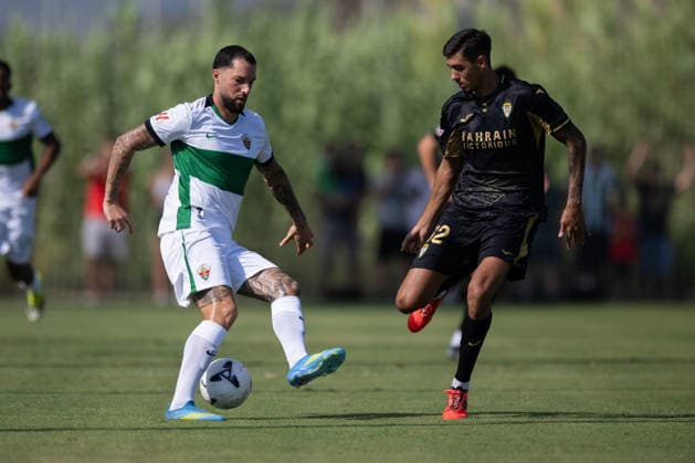Tete Morente of Elche during preseason friendly match between Elche CF v Cordoba CF played at Oliva, Valencia on July 31, 2026 in Spain Oliva Valenci Spain *** Tete Morente of Elche during a preseason friendly match between Elche CF and Córdoba CF played in Oliva, Valencia, on July 31, 2026, in Spain (Oliva, Valencia, Spain) Copyright: xVicentexVidalx xAgenciaxLOFx