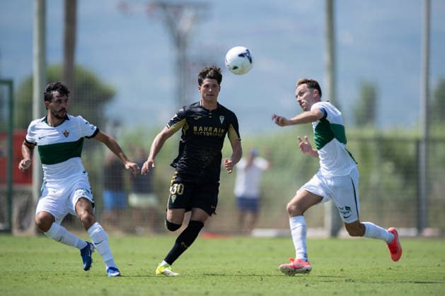 Alejandro Arevalo of Cordoba during preseason friendly match between Elche CF v Cordoba CF played at Oliva, Valencia on July 31, 2026 in Spain Oliva Valenci Spain *** Alejandro Arevalo of Córdoba during a preseason friendly match between Elche CF and Córdoba CF played in Oliva, Valencia, on July 31, 2026, in Spain (Oliva, Valencia, Spain) Copyright: xVicentexVidalx xAgenciaxLOFx