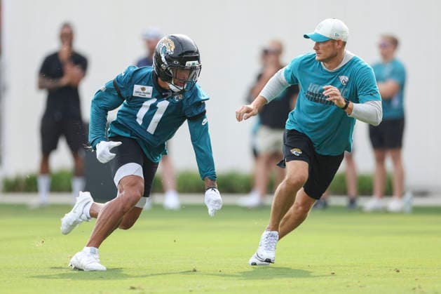 JACKSONVILLE, FL - JULY 31: Jacksonville Jaguars wide receiver Parker Washington (11) work on a drill during training camp on July 31, 2026 at the Miller Electric Center in Jacksonville, Fl. (Photo by David Rosenblum Icon Sportswire) NFL, American Football Herren, USA JUL 31 Jaguars Training Camp EDITORIAL USE ONLY Icon260731227503