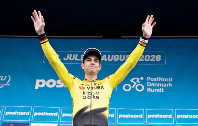 Sport Bilder des Tages DENMARK PostNord Danmark Rundt - Stage 3 Wout Van Aert, Team Visma Lease a Bike won Stage 3 of PostNord Danmark Rundt, Friday, July 31, 2026. The stage is 202.9 kilometers long and runs from Fredericia to Vejle. (Photo: Henning Bagger Ritzau Scanpix) , Vejle Denmark *** DENMARK PostNord Danmark Rundt Stage 3 Wout Van Aert of Team Visma Lease a Bike won Stage 3 of the PostNord Danmark Rundt on Friday, July 31, 2026. The stage is 202.9 kilometers long and runs from Fredericia to Vejle. Photo: Henning Bagger, Ritzau Scanpix, Vejle, Denmark  Copyright: HenningxBagger HenningxBaggerx spdk20260731-185248-L