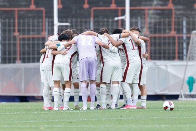 Team (FC Augsburg II), Spielerkreis beim Spiel zwischen FC Augsburg II v TSV Landsberg, Fussball, Herren, Regionalliga Bayern, 2026 2027, 2.Spieltag am 31.07.2026 in Augsburg, Rosenaustadion. Bayern Deutschland *** FC Augsburg II team, players on the field during the match between FC Augsburg II and TSV Landsberg, soccer, men s, Bavarian Regional League, 2026–2027, Matchday 2 on July 31, 2026, in Augsburg, Rosenaustadion, Bavaria, Germany