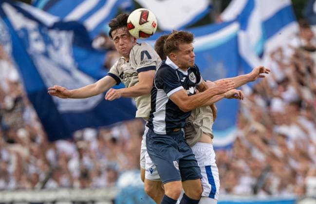 Sport Bilder des Tages Fussball, Herren, Saison 2026 2027, Regionalliga Nordost (2. Spieltag), SV Babelsberg 03 - FC Carl Zeiss Jena, v. l. Emilio Munser (FC Carl Zeiss Jena), Paul Wegener (SV Babelsberg 03), 31.07. 2026, *** Soccer, Men s, 2026–2027 Season, Northeast Regional League, Matchday 2, SV Babelsberg 03 vs. FC Carl Zeiss Jena; from left: Emilio Munser (FC Carl Zeiss Jena), Paul Wegener (SV Babelsberg 03); July 31, 2026, Copyright: xMatthiasxKochx