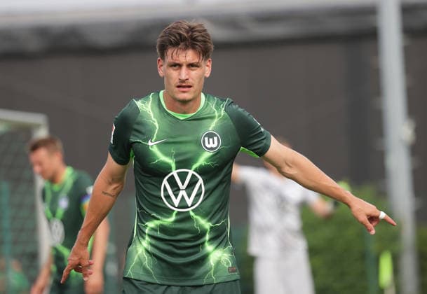 Joakim Maehle (VfL Wolfsburg) Fussball, Herren, Saison 2026 2027, 2.Liga, VfL Wolfsburg gegen SC Telstar, Testspiel, Saisonvorbereitung, 3-1 DFL REGULATIONS PROHIBIT ANY USE OF PHOTOGRAPHS AS IMAGE SEQUENCES AND OR QUASI-VIDEO. *** Joakim Maehle, VfL Wolfsburg Soccer, Men s Team, 2026–2027 Season, 2nd Division, VfL Wolfsburg vs. SC Telstar, Friendly Match, Preseason, 3–1 DFL REGULATIONS PROHIBIT ANY USE OF PHOTOGRAPHS AS IMAGE SEQUENCES AND OR QUASI-VIDEO