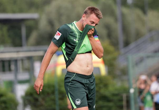 Hauke Wahl (VfL Wolfsburg) Fussball, Herren, Saison 2026 2027, 2.Liga, VfL Wolfsburg gegen SC Telstar, Testspiel, Saisonvorbereitung, 3-1 DFL REGULATIONS PROHIBIT ANY USE OF PHOTOGRAPHS AS IMAGE SEQUENCES AND OR QUASI-VIDEO. *** Hauke Wahl, VfL Wolfsburg Soccer, Men s Team, 2026–2027 Season, 2nd Division, VfL Wolfsburg vs. SC Telstar, Friendly Match, Preseason, 3–1 DFL REGULATIONS PROHIBIT ANY USE OF PHOTOGRAPHS AS IMAGE SEQUENCES AND OR QUASI-VIDEO
