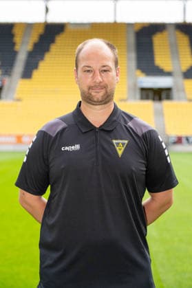 Simon Fries, Physiotherapeut; TSV Alemannia Aachen 1900 e. V.; 3. Liga, Portraettermin 2026 2027, GER, TSV Alemannia Aachen 1900 e. V., 3. Liga, Portraettermin 2026 2027 GER, TSV Alemannia Aachen 1900 e. V., 3. Liga, Portraettermin 2026 2027, Aachen *** Simon Fries, Physical Therapist, TSV Alemannia Aachen 1900 e.V., 3rd Division, Photo Shoot 2026–2027, GER, TSV Alemannia Aachen 1900 e.V., 3rd Division, portrait session 2026–2027, GER, TSV Alemannia Aachen 1900 e.V., 3rd Division, portrait session 2026–2027, Aachen Copyright: xEibner-Pressefoto J.xDerondeaux EP_JDU