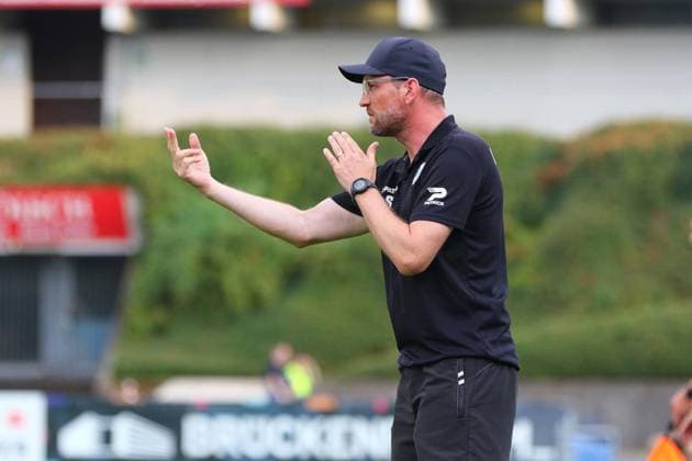 Regionalliga West: Bonner SC - Rot-Weiß Oberhausen ** NUR FÜR REDAKTIONELLE ZWECKE ** EDITORIAL USE ONLY **<p>Trainer Sebastian Gunkel Bonner SC - RWO Ort: Bonn, Sportpark Nord Datum: 31.07.2026 Deutschland NRW Bonn Copyright: MichaxKorb *** Regionalliga West Bonner SC Rot Weiß Oberhausen ** FOR EDITORIAL USE ONLY ** EDITORIAL USE ONLY ** Coach Sebastian Gunkel Bonner SC RWO Location Bonn, Sportpark Nord Date July 31, 2026 Germany North Rhine-Westphalia Bonn Copyright MichaxKorb Copyright: MichaxKorb doc86yk9a46o7l1m6o99c1s ,EDITORIAL USE ONLY