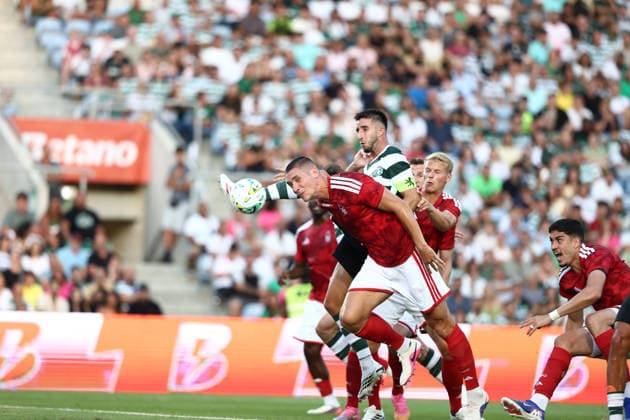 July 31, 2026, Faro, Faro, Portugal: Nikola Milenkovic of Nottingham Forest FC heads the ball during the Pre-Season Friendly match between Sporting CP and Nottingham Forest at Estadio do Algarve on July 31 2026, in Faro, Portugal. Faro Portugal - ZUMAa269 20260731_zsp_a269_033 Copyright: xSandroxAlemaox
