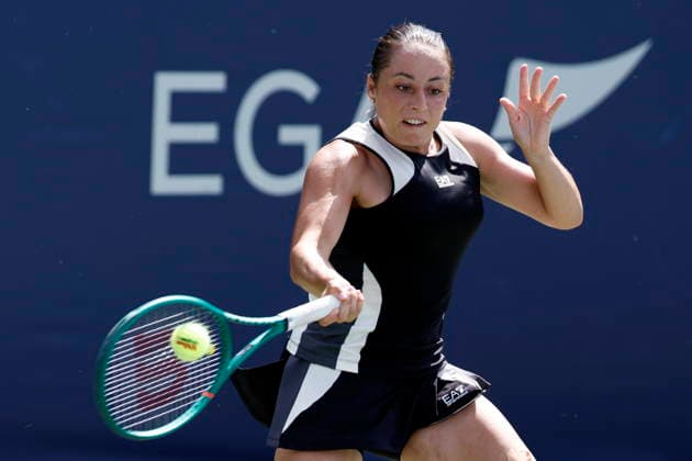 Sport Bilder des Tages Washington DC Open tennis tounament Elisabetta Cocciaretto of Italy in action during her quarterfinal match against Naomi Osaka of Japan at the Washington DC Open tennis tounament, Washington, DC, USA, 31 July 2026. WASHINGTON DC UNITED STATES  Copyright: xWILLxOLIVERx