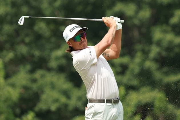 Rocket Classic DETROIT, MICHIGAN - JULY 31: Rickie Fowler of the United States plays his tee shot on the 9th hole during the second round of the Rocket Classic 2026 at the Detroit Country Club in Detroit, Michigan, MI, USA Friday, July 31, 2026. Detroit Michigan United States  Copyright: xJorgexLemusx originalFilename:lemus-rocketcl260731_npnSL.jpg