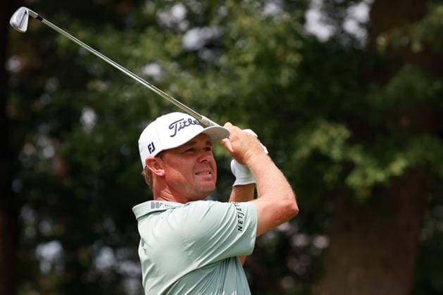 U.S. Senior Open Championship DETROIT, MICHIGAN - JULY 31: Patton Kizzere of Sea Island, Georgia hits from the 11th tee during the second round of the Rocket Classic 2026 at the Detroit Golf Club in Detroit, Michigan, USA, July 31, 2026. Detoit Michian United States  Copyright: xAmyxLemusx originalFilename:lemus-ussenior260731_npwxy.jpg
