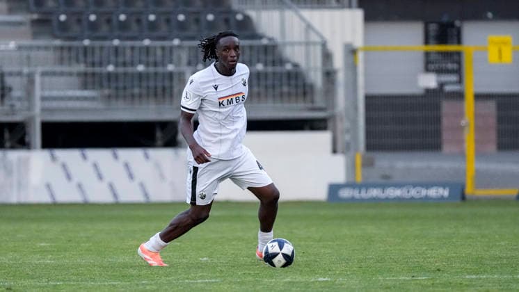 Gaoussou Dabo (SVS, 44), am Ball, Freisteller, Ganzkörper, Einzelbild, Einzelfoto, Aktion, Action, 31.07.2026, Sandhausen (Deutschland), Fussball, bfv-Verbandspokal, 3. Runde, SV Sandhausen - TSG 1862 09 Weinheim *** Gaoussou Dabo SVS, 44, with the ball, isolated figure, full-body shot, single frame, single photo, action, July 31, 2026, Sandhausen, Germany, soccer, bfv Association Cup, 3rd round, SV Sandhausen vs. TSG 1862 09 Weinheim xozx