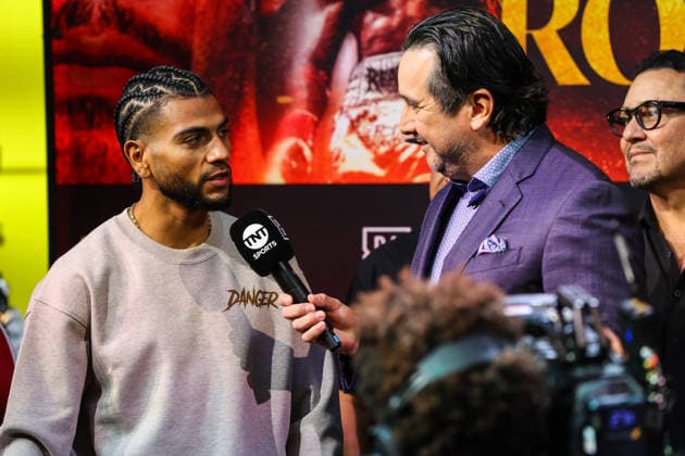 July 31, 2026: Lightweight Raymond Muratalla gives an interview on stage during weigh-ins for the Roach Jr. vs Zepeda event at the Skybox Lounge inside the Virgin Hotels on July 31, 2026 in Las Vegas, NV. CSM. Las Vegas United States of America - ZUMAc04_ 20260731_zma_c04_191 Copyright: xChristopherxTrimx