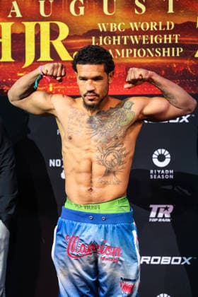July 31, 2026: Junior Middleweight Paul Kroll on stage during weigh-ins for the Roach Jr. vs Zepeda event at the Skybox Lounge inside the Virgin Hotels on July 31, 2026 in Las Vegas, NV. CSM. Las Vegas United States of America - ZUMAc04_ 20260731_zma_c04_204 Copyright: xChristopherxTrimx