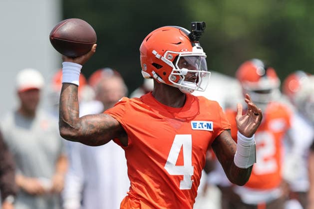 Cleveland Browns Deshaun Watson (4) throws a pass during training camp in Berea, Ohio on Friday July 31, 2026.  CLE20260731128 AARONxJOSEFCZYK