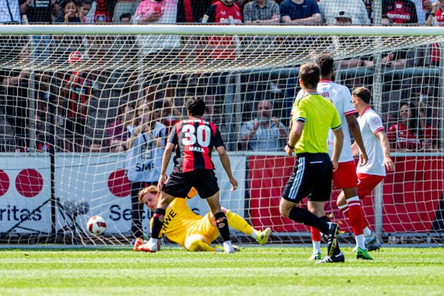 Testspiel Bayer 04 Leverkusen - Rot-Weiss Essen, am 01.08.2026, Ulrich-Haberland-Stadion, Leverkusen. Ibrahim Maza (Bayer 04 Leverkusen 30), Jaka Äauber PotoÄnik (Rot-Weiss Essen 9), Das Tor zum 1.0; Testspiel Bayer 04 Leverkusen - Rot-Weiss Essen, am 01.08.2026, Ulrich-Haberland-Stadion, Leverkusen. *** Friendly Match: Bayer 04 Leverkusen vs. Rot-Weiss Essen, August 1, 2026, Ulrich Haberland Stadium, Leverkusen; Ibrahim Maza (Bayer 04 Leverkusen) 30, Jaka Äauber PhotoÄ u008Dnik, Rot Weiss Essen 9; The goal that made it 1–0 in the friendly match between Bayer 04 Leverkusen and Rot Weiss Essen on August 1, 2026, at Ulrich Haberland Stadium, Leverkusen Copyright: xBEAUTIFULxSPORTS Erlhofx