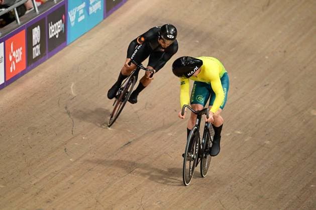 COM26 Track cycling, Rad, Radsport, Bahnrad, Bahn Leigh Hoffman of Australia and Mohd Azizulhasni Awang of Malaysia compete in the Men s Sprint quarter-final in Track Cycling at the Glasgow 2026 Commonwealth Games at the Sir Chris Hoy Velodrome in Glasgow, Scotland, Saturday, August 1, 2026. ( NO ARCHIVING, EDITORIAL USE ONLY Glasgow Scotland United Kingdom  Copyright: xDEANxLEWINSx 20260801129035334955jpeg