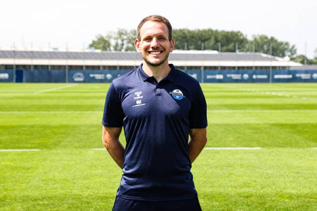 Rehatrainer Andreas Herbstreit, SC Paderborn - 1. Fussball Bundesliga Porträttermin 1. BL 2026 2027 offizieller Fototermin SC Paderborn im Trainings- und Nachwuchsleistungszentrum in Paderborn - Porträt, Portrait, Einzelbild, Deutschland, Fussball, Maenner, GER, 31.07.2026 *** Rehabilitation Coach Andreas Herbstreit, SC Paderborn 1, Bundesliga Soccer, Portrait Session, 2026–2027 Bundesliga Season, Official Photo Session for SC Paderborn at the Training and Youth Academy in Paderborn, Portrait, Individual Photo, Germany, Soccer, Men, GER, July 31, 2026 Christian Schroedter