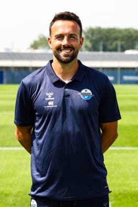 Trainer Ralf Kettemann, SC Paderborn - 1. Fussball Bundesliga Porträttermin 1. BL 2026 2027 offizieller Fototermin SC Paderborn im Trainings- und Nachwuchsleistungszentrum in Paderborn - Porträt, Portrait, Einzelbild, Deutschland, Fussball, Maenner, GER, 31.07.2026 *** Coach Ralf Kettemann, SC Paderborn 1, Bundesliga Soccer, Portrait Session, 2026–2027 Season, Official Photo Session for SC Paderborn at the Training and Youth Academy in Paderborn, Portrait, Individual Photo, Germany, Soccer, Men, GER, July 31, 2026 Christian Schroedter