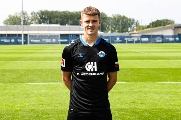 Jano ter Horst, SC Paderborn - 1. Fussball Bundesliga Porträttermin 1. BL 2026 2027 offizieller Fototermin SC Paderborn im Trainings- und Nachwuchsleistungszentrum in Paderborn - Porträt, Portrait, Einzelbild, Deutschland, Fussball, Maenner, GER, 31.07.2026 *** Jano ter Horst, SC Paderborn 1 Soccer Bundesliga Portrait Session 1 BL 2026–2027 Official Photo Session for SC Paderborn at the Training and Youth Development Center in Paderborn Portrait, Individual Photo, Germany, Soccer, Men, GER, July 31, 2026 Christian Schroedter