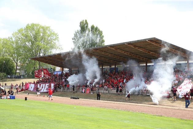 01.08.2026, xrekx, Fussball Testspiel, FC Metz - 1.FC Kaiserslautern v.l. FCK Fans ,Stimmung, Schals, Ultras, Zuschauer, Besucher, Choreo, Choreografie, atmosphere, scarves, spectators, visitors Pyrotechnik (DFL DFB REGULATIONS PROHIBIT ANY USE OF PHOTOGRAPHS as IMAGE SEQUENCES and or QUASI-VIDEO) Metz *** August 1, 2026, xrekx, Soccer Friendly Match, FC Metz vs. FC Kaiserslautern, FCK Fans, Atmosphere, Scarves, Ultras, Spectators, Visitors, Choreography, choreography, atmosphere, scarves, spectators, visitors Pyrotechnics DFL DFB REGULATIONS PROHIBIT ANY USE OF PHOTOGRAPHS as IMAGE SEQUENCES and or QUASI-VIDEO Metz