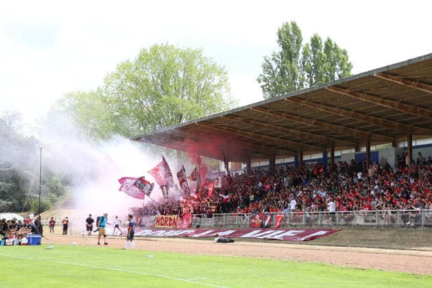 01.08.2026, xrekx, Fussball Testspiel, FC Metz - 1.FC Kaiserslautern v.l. FCK Fans ,Stimmung, Schals, Ultras, Zuschauer, Besucher, Choreo, Choreografie, atmosphere, scarves, spectators, visitors Pyrotechnik (DFL DFB REGULATIONS PROHIBIT ANY USE OF PHOTOGRAPHS as IMAGE SEQUENCES and or QUASI-VIDEO) Metz *** August 1, 2026, xrekx, Soccer Friendly Match, FC Metz vs. FC Kaiserslautern, FCK Fans, Atmosphere, Scarves, Ultras, Spectators, Visitors, Choreography, choreography, atmosphere, scarves, spectators, visitors Pyrotechnics DFL DFB REGULATIONS PROHIBIT ANY USE OF PHOTOGRAPHS as IMAGE SEQUENCES and or QUASI-VIDEO Metz