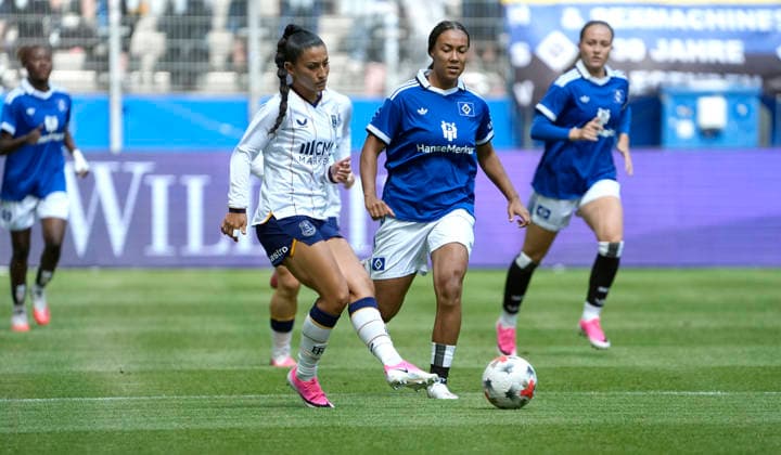 Foto : Maz Pacheco ( Everton ) gegen Melina KRÜGER (HSV , rechts) HSV Saisoneröffnung am Sa. 01.08.2026 Fussball Testspiel der Damen Hamburger SV - FC Everton *** Photo by Maz Pacheco: Everton vs. Melina Krüger (HSV), right: HSV season opener on Sat, Aug. 1, 2026—women s soccer friendly between Hamburger SV and Everton FC