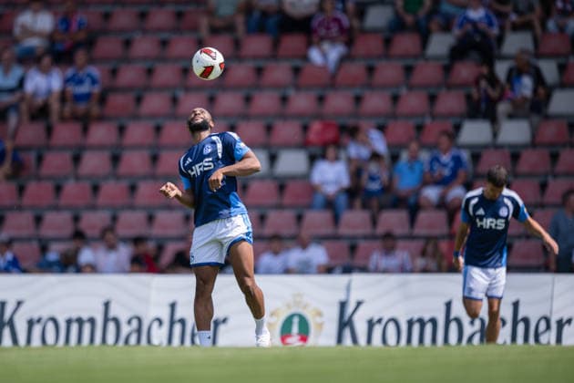 01.08.2026, Fussball, Saison 2026 2027, Testspiel, KSV Hessen Kassel - FC Schalke 04, Moussa Sylla (FC Schalke 04) Kassel Auestadion Deutschland xRHR-FOTO YYx *** August 1, 2026, Soccer, 2026–2027 Season, Friendly Match, KSV Hessen Kassel vs. FC Schalke 04, Moussa Sylla, FC Schalke 04, Kassel, Auestadion, Germany, xRHR PHOTO YYx Copyright: KROEGER RHR-FOTOx RHR-FOTO YY