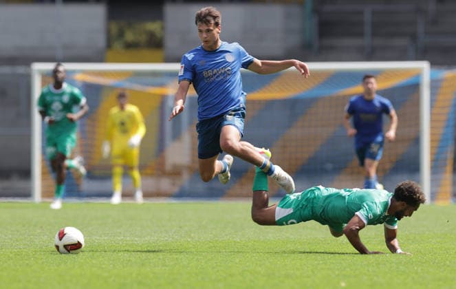 Max Marie (Eintracht Braunschweig) im Duell mit Beka (La Louviere) Fussball, Herren, Saison 2026 2027 2.BL, Eintracht Stadion, Eintracht Braunschweig gegen RAAL La Louviere, Saisonvorbereitung, Testspiel, 0-0 DFL REGULATIONS PROHIBIT ANY USE OF PHOTOGRAPHS AS IMAGE SEQUENCES AND OR QUASI-VIDEO. *** Max Marie Eintracht Braunschweig vs. Beka La Louviere Soccer, Men s, 2026–2027 Season, 2nd Division, Eintracht Stadium, Eintracht Braunschweig vs. RAAL La Louviere, preseason, friendly match, 0–0. DFL regulations prohibit any use of photographs as image sequences and or quasi-video.