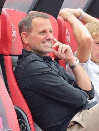 01.08.2026 - Fussball - Saison 2026 2027 - Testspiel Freundschaftsspiel Vorbereitungsspiel: 1. FC Nürnberg Nuernberg FCN ( Club ) - Real Oviedo - Sportfoto Zink DaMa - xdaxmax - Joti Chatzialexiou ( Vorstand 1. FC Nürnberg FCN ) lacht Lachen freut sich Freude *** August 1, 2026 Soccer Season 2026–2027 Exhibition Match Friendly Match Preseason Match 1. FC Nürnberg Nuremberg FCN Club Real Oviedo Sports Photo Zink DaMa xdaxmax Joti Chatzialexiou Sports Director 1. FC Nürnberg FCN laLaughter brings joy