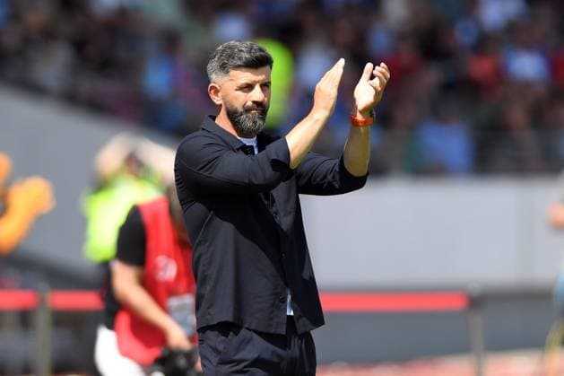 Miron Muslic (Trainer FC Schalke 04), GER, KSV Hessen Kassel vs FC Schalke 04, Fussball, Regionalliga Suedwest, Saison 2026-2027, Testspiel, 01.08.2026, GER, Fussball, Regionalliga Suedwest - KSV Hessen Kassel vs FC Schalke 04, 01.08.2026 Kassel *** Miron Muslic, Coach of FC Schalke 04, GER, KSV Hessen Kassel vs. FC Schalke 04, Soccer, Regionalliga Southwest, 2026–2027 Season, Friendly Match, August 1, 2026, GER, Soccer, Regionalliga Southwest, KSV Hessen Kassel vs. FC Schalke 04, August 1, 2026, Kassel Copyright: xRolandxSippelx-xEibner-Pressefotox EP_RSL