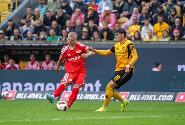 Fußball, Herren, Saison 2026 2027, Testspiel, Dynamo Dresden - 1. FC Union Berlin, v. l. Dmytro Bogdanov (1. FC Union Berlin), Thomas Keller (Dynamo Dresden), 01.08. 2026, *** Soccer, Men s, 2026–2027 Season, Friendly Match, Dynamo Dresden vs. 1. FC Union Berlin, from left: Dmytro Bogdanov (1. FC Union Berlin), Thomas Keller (Dynamo Dresden), August 1, 2026, Copyright: xMatthiasxKochx