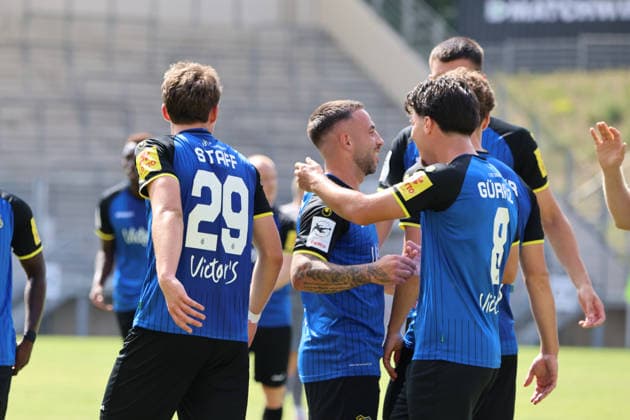 01.08.2026, Fussball, Herren, Testspiel, Saison 2026 2027, 1. FC Saarbrücken - US Thionville Lusitanos, Torjubel zum 2:1, Torschütze: Alexander Straff (1. FC Saarbrücken) Saarbrücken Ludwigsparkstadion Saarland Deutschland (DEU) *** August 1, 2026, Soccer, Men s, Friendly Match, 2026–2027 Season, 1 FC Saarbrücken vs. US Thionville Lusitanos, celebration of the 2–1 goal, goal scorer Alexander Straff, 1 FC Saarbrücken, Saarbrücken, Ludwigsparkstadion, Saarland, Germany, DEU Copyright: xSebastianxBachx