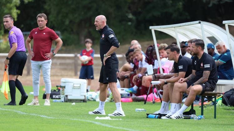01.08.2026, xrekx, Fussball Testspiel, FC Metz - 1.FC Kaiserslautern v.l. Torsten Lieberknecht Trainer (1.FC Kaiserslautern) (DFL DFB REGULATIONS PROHIBIT ANY USE OF PHOTOGRAPHS as IMAGE SEQUENCES and or QUASI-VIDEO) Metz *** August 1, 2026, xrekx, soccer friendly match, FC Metz vs. 1. FC Kaiserslautern, coach Torsten Lieberknecht, 1. FC Kaiserslautern. DFL and DFB regulations prohibit any use of photographs as image sequences and or quasi-video. Metz