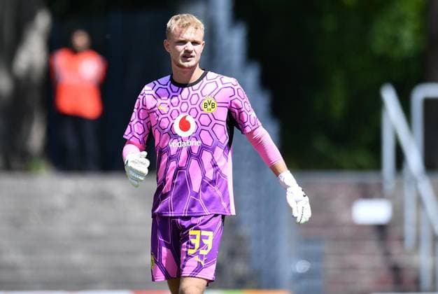 VfL Bochum U21, U 21 - Borussia Dortmund U23 ** NUR FÜR REDAKTIONELLE ZWECKE ** EDITORIAL USE ONLY **<p>Fußball Regionalliga West 1. SPIELTAG: VfL Bochum U21 - Borussia Dortmund U23 am 01.08.2026 in der Mondpalast-Arena in Herne Aaron Held ( Borussia Dortmund U23 ) Deutschland Nordrhein Westfalen Herne Copyright: ThorstenxTillmann *** VfL Bochum U21 vs. Borussia Dortmund U23 ** FOR EDITORIAL PURPOSES ONLY ** EDITORIAL USE ONLY ** p Soccer Regionalliga West 1 Matchday VfL Bochum U21 vs. Borussia Dortmund U23 on August 1, 2026, at the Mondpalast Arena in Herne Aaron Held Borussia Dortmund U23 Germany North Rhine-Westphalia Herne Copyright ThorstenxTillmann Copyright: ThorstenxTillmann doc86yy5k288mesayy5gd9 ,EDITORIAL USE ONLY