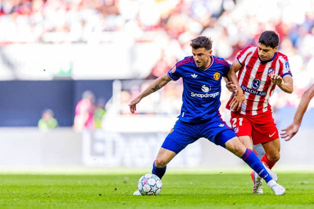 260801 Mason Mount of Manchester United, ManU and Obed Vargas of Atletico de Madrid during the friendly football match between Manchester United and Atletico Madrid on August 1, 2026 in Stockholm. Photo: Caisa Rasmussen BILDBYRAN COP 353 CR0060 fotboll football soccer fotball träningsmatch friendly match manchester united atletico madrid bbeng *** August 1, 2026: Mason Mount of Manchester United and Obed Vargas of Atlético de Madrid during the friendly soccer match between Manchester United and Atlético Madrid on August 1, 2026 in Stockholm. Photo by Caisa Rasmussen, BILDBYRAN COP 353 CR0060. soccer, football, friendly match, Manchester United, Atlético Madrid, bbeng  Copyright: CAISAxRASMUSSEN BB260801CR021