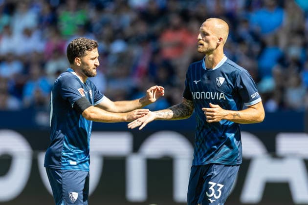 Berkan Taz (VfL Bochum) und Philipp Hofmann (VfL Bochum) gestures during the pre-season friendly match between VfL Bochum and Sheffield United at Vonovia Ruhrstadion on August 1, 2026 in Bochum, Germany. (Photo by Mario Hommes DeFodi Images) - *** Berkan Taz of VfL Bochum and Philipp Hofmann of VfL Bochum gesturing during the preseason friendly match between VfL Bochum and Sheffield United at Vonovia Ruhrstadion on August 1, 2026, in Bochum, Germany. Photo by Mario Hommes, DeFodi Images