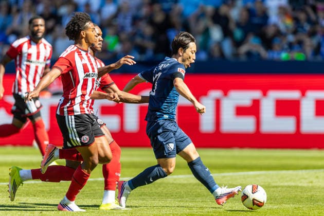 Koji Miyoshi (VfL Bochum) controls the ball during the pre-season friendly match between VfL Bochum and Sheffield United at Vonovia Ruhrstadion on August 1, 2026 in Bochum, Germany. (Photo by Mario Hommes DeFodi Images) - *** Koji Miyoshi of VfL Bochum controls the ball during the preseason friendly match between VfL Bochum and Sheffield United at Vonovia Ruhrstadion on August 1, 2026, in Bochum, Germany. Photo by Mario Hommes, DeFodi Images