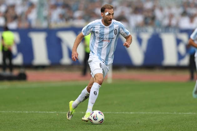 01.08.2026, Herren, Fussball, Saison 2026 2027, Regionalliga Bayern, 2. Spieltag: 1. FC Schweinfurt 1905 - TSV 1860 Muenchen Michael Eberwein ( 13, TSV 1860 München) Schweinfurt Sachs-Stadion Bayern Deutschland *** August 1, 2026, Men s, Soccer, 2026–2027 season, Bavarian Regional League, Matchday 2: 1 FC Schweinfurt 1905 vs. TSV 1860 Munich, Michael Eberwein 13, TSV 1860 Munich vs. Schweinfurt, Sachs Stadium, Bavaria, Germany