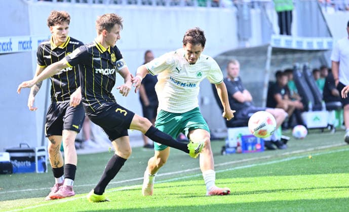 01.08.2025 - Fussball - Saison 2025 2026 - Regionalliga Bayern - 02. Spieltag: SpVgg Greuther Fürth Fuerth II U23 ( Kleeblatt ) - SpVgg Bayreuth - - xwoxzix - Dennis Lippert (3, SpVgg Bayreuth ) Olgherto Balliu (40, SpVgg Greuther Fürth II ) *** August 1, 2025 Soccer Season 2025–2026 Bavarian Regional League Matchday 02 SpVgg Greuther Fürth II U23 vs. Kleeblatt SpVgg Bayreuth xwoxzix Dennis Lippert 3, SpVgg Bayreuth Olgherto Balliu 40, SpVgg Greuther Fürth II