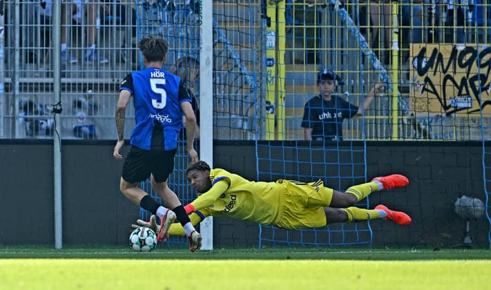 01.08.2026, xfux, Fussball Testspiel, SV Waldhof Mannheim - Eintracht Frankfurt, v.l. Yannis Hör Hoer (SV Waldhof Mannheim), Kaua Santos (Eintracht Frankfurt) (DFL DFB REGULATIONS PROHIBIT ANY USE OF PHOTOGRAPHS as IMAGE SEQUENCES and or QUASI-VIDEO) Mannheim *** August 1, 2026, xfux, soccer friendly match, SV Waldhof Mannheim vs. Eintracht Frankfurt, from left: Yannis Hör (SV Waldhof Mannheim), Kaua Santos (Eintracht Frankfurt). DFL and DFB regulations prohibit any use of photographs as image sequences and or quasi-video. Mannheim