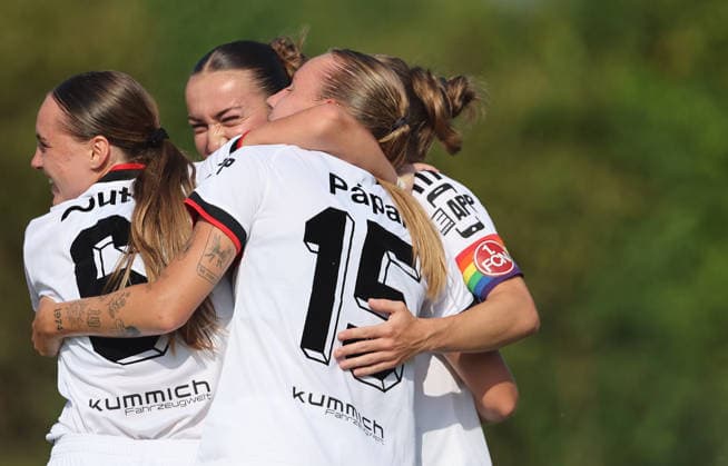 Lein Nastassja Torjubel 0-1 . Freundschaftsspiel Frauen, FC Bayern München-1.FC Nürnberg , , Fußball , Frauen-Bundesliga in dem Stauferpark-Stadion in Donauwörth , Bayern , Deutschland . August 01 , 2026 . Photo by: Davide Elias IPA Photo Pressefoto DENL Copyright: xDavidexEliasx