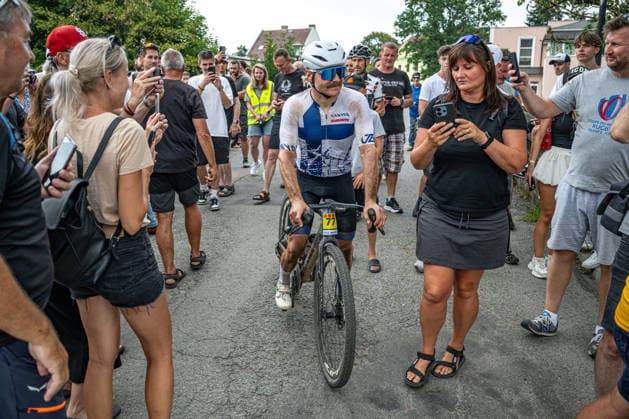 Finnish Formula 1 driver Valtteri Bottas at a World Cycling Series race in the gravel discipline, Hlinsko, Chrudim district, Pardubice Region, August 1st, 2026. (CTKxPhoto DavidxTanecek) CTKPhotoP2026080103732  CTKPhotoP2026080103732