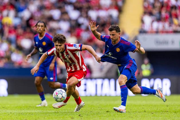 260801 Castillo of Atletico de Madrid and Mason Mount of Manchester United, ManU during the friendly football match between Manchester United and Atletico Madrid on August 1, 2026 in Stockholm. Photo: Caisa Rasmussen BILDBYRAN COP 353 CR0060 fotboll football soccer fotball träningsmatch friendly match manchester united atletico madrid bbeng *** August 1, 2026: Castillo of Atlético de Madrid and Mason Mount of Manchester United during the friendly soccer match between Manchester United and Atlético Madrid on August 1, 2026 in Stockholm. Photo by Caisa Rasmussen, BILDBYRAN COP 353 CR0060. soccer, football, friendly match, Manchester United, Atlético Madrid, bbeng  Copyright: CAISAxRASMUSSEN BB260801CR073