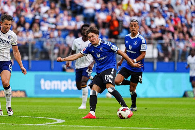 Torschuss Torchance Otto Stange (Hamburger SV, 19) GER, Hamburger SV vs. FC Everton, Fußball, Testspiel, Saison 2026 2027, 01.08.2026 GER, Hamburger SV vs. FC Everton, Fußball, Testspiel, Saison 2026 2027, 01.08.2026 Hamburg *** Shot on goal, scoring chance by Otto Stange, Hamburger SV, 19 GER, Hamburger SV vs. FC Everton, soccer, friendly match, 2026–2027 season, August 1, 2026 GER, Hamburger SV vs. Everton FC, soccer, friendly match, 2026–2027 season, August 1, 2026, Hamburg Copyright: xEibner-Pressefoto MarcelxvonxFehrnx EP_MFN