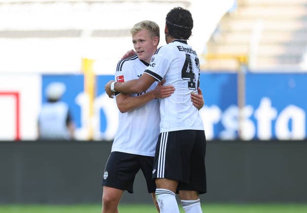 01.08.2026, Fussball Testspiel, SV Waldhof Mannheim - Eintracht Frankfurt, emspor, bespor, sespor, v.l., Torjubel zum 0:1 durch Jonathan Burkardt (Eintracht Frankfurt), Can Uzun (Eintracht Frankfurt), Goal celebration, celebrate the goal DFL DFB REGULATIONS PROHIBIT ANY USE OF PHOTOGRAPHS AS IMAGE SEQUENCES AND OR QUASI-VIDEO. xdcx *** August 1, 2026, Soccer Friendly Match, SV Waldhof Mannheim vs. Eintracht Frankfurt, emspor, bespor, sespor, v l, Goal celebration for the 0–1 goal by Jonathan Burkardt of Eintracht Frankfurt, Can Uzun, Eintracht Frankfurt, goal celebration, celebrating the goal. DFL and DFB regulations prohibit any use of photographs as image sequences and or quasi-video. xdcx Copyright: HMBxMedia Claus