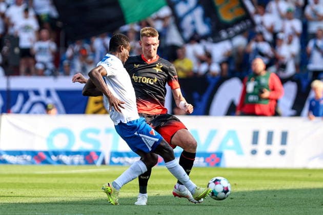 01.08.2026, Ostrava Mecz Chance Liga sezon 2026 27 Banik Ostrava - Slavia Praha - Football Match Czech Republic Top League Banik Ostrava - Slavia Praha Nz. Roan Nogha David Zima Fot. Michal Chwieduk Arena Akcji NEWSPIX.PL --- newspix.pl POLAND OUT! 