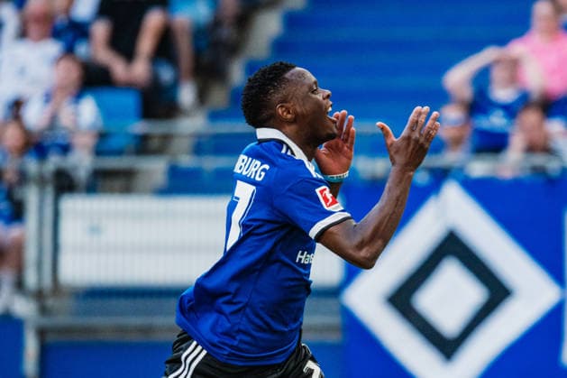 Testspiel: Hamburger SV vs. FC Everton, 01.08.2026 Patson Daka (Hamburger SV, 27) ärgert sich ; Fußball, Testspiel: Hamburger SV vs. FC Everton am 01.08.2026 im Volksparkstadion, Hamburg DFL REGULATIONS PROHIBIT ANY USE OF PHOTOGRAPHS AS IMAGE SEQUENCES AND OR QUASI-VIDEO. *** Friendly Match: Hamburger SV vs. Everton FC, August 1, 2026—Patson Daka of Hamburger SV, 27, is frustrated. Soccer: Friendly Match between Hamburger SV and Everton FC on August 1, 2026, at the Volksparkstadion, Hamburg. DFL regulations prohibit any use of photographs as image sequences and or quasi-video. Copyright: xBEAUTIFULxSPORTS Tonhäuserx